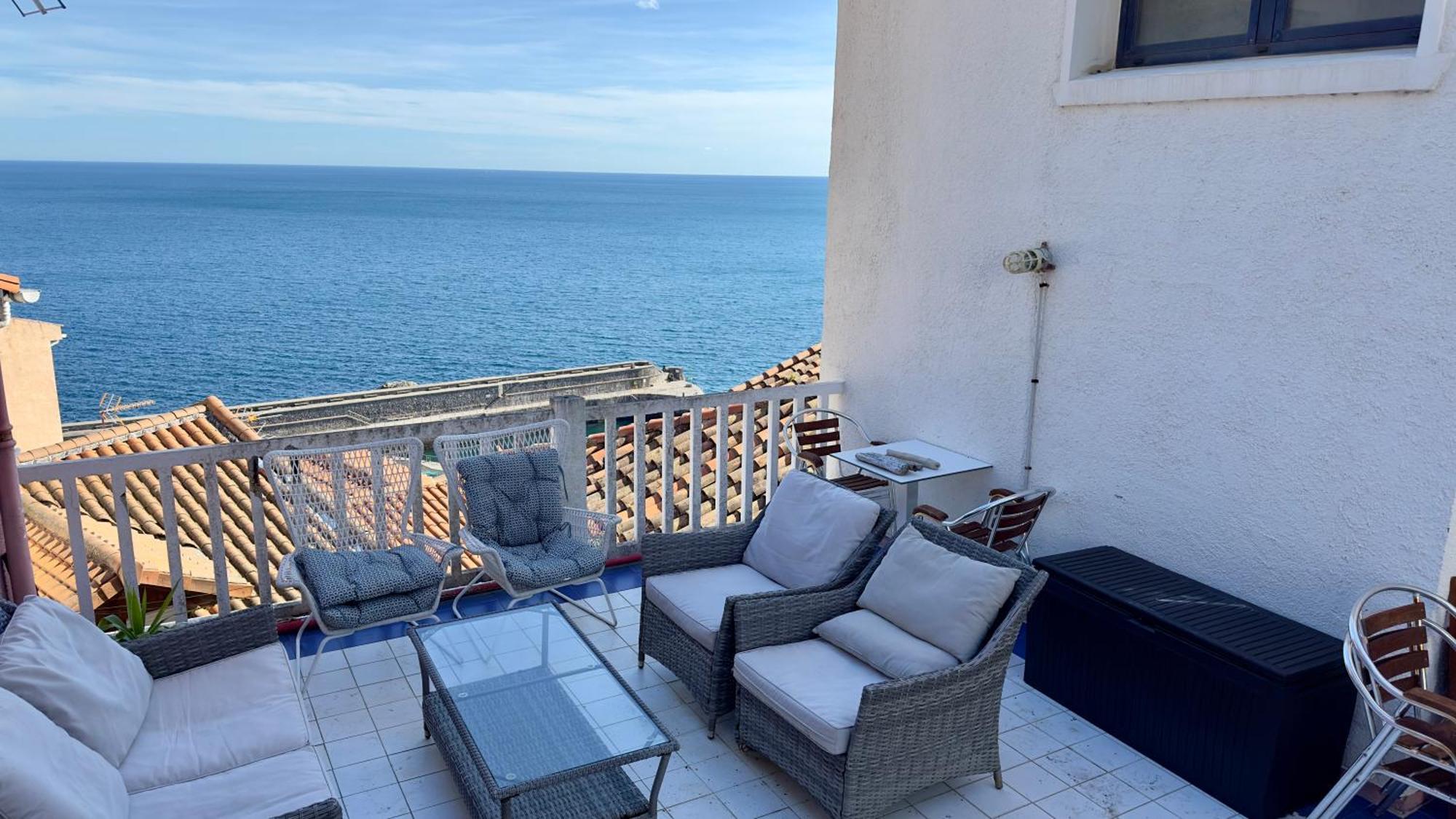 Elan Apartment إلانتشوف المظهر الخارجي الصورة